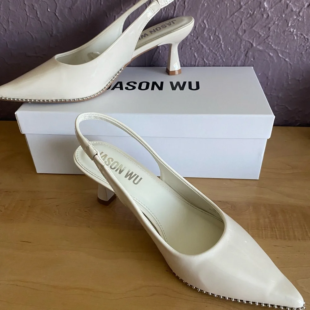 Jason Wu Cream Patent Leather Kitten Heel Silver Studded - Picture 1 of 7